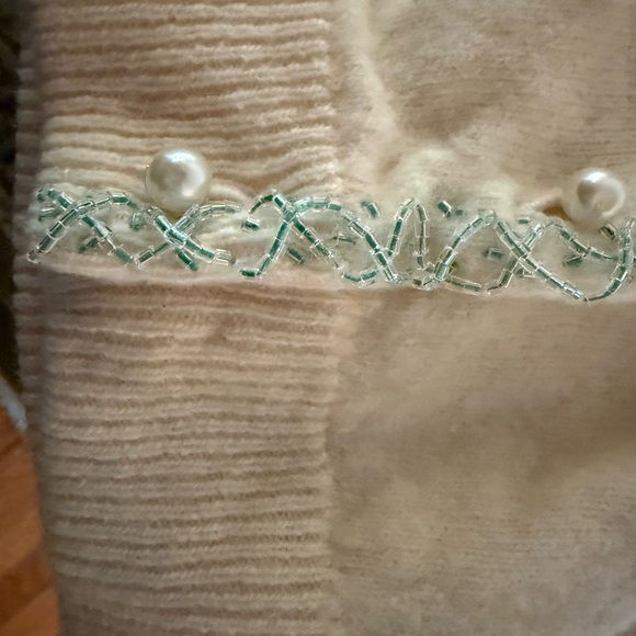 Vintage Women’s Beaded Cardigan Sweater - Picture 7 of 14